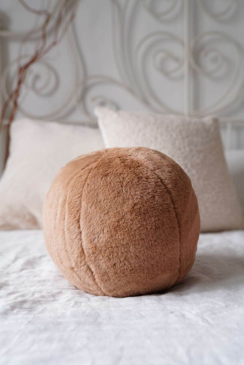 Perna, Pelus Top, 25x25x25 cm, 75% RECYCLED POLYESTER/25% POLYESTER, Maro deschis - imagine 4